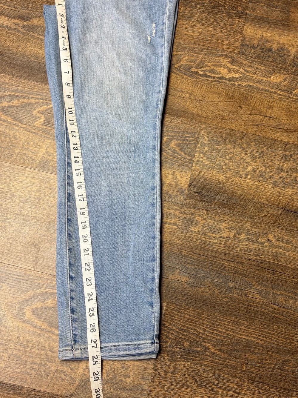 Judy Blue Slim Fit High Rise Distressed Leopard Print Accent Jeans 9/29 JB88380 - Picture 8 of 9